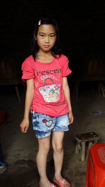 刘伊玲(好转取消资助)