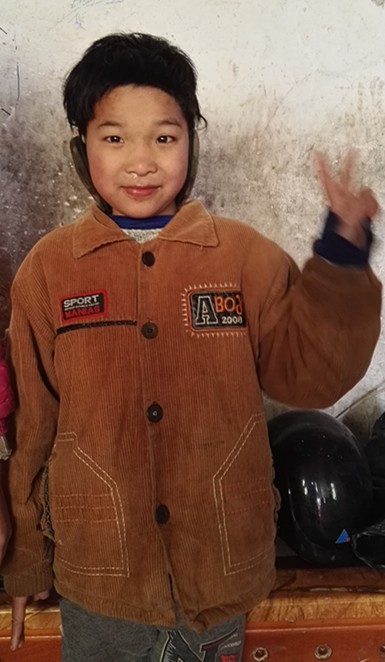 唐跃永(转校找不到人,中止资助)