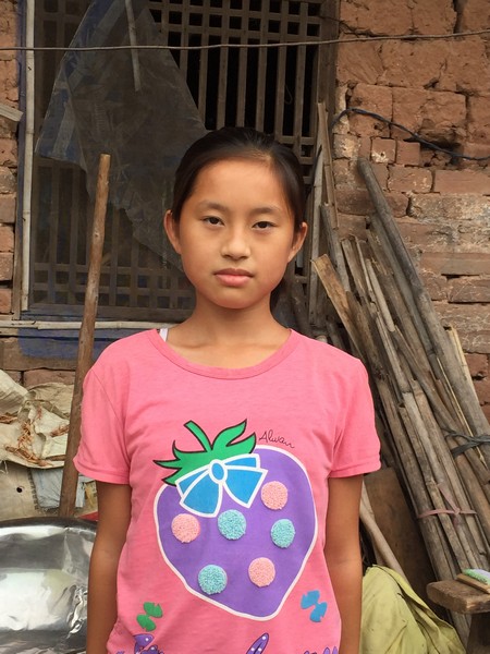 何依衡(家庭好转,中止资助)