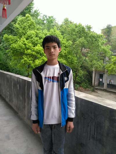 罗林沅(毕业联络不上2019年下半学期终资助)